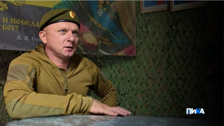 Сначала боец, затем коллектив, затем уже работа