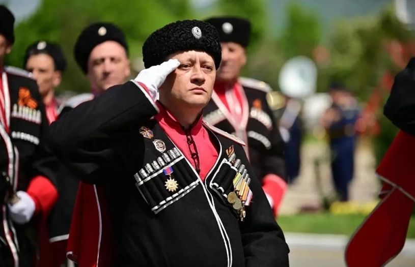 Батька-атаман. Подъесаул Волошин защищает Родину на фронте и в тылу