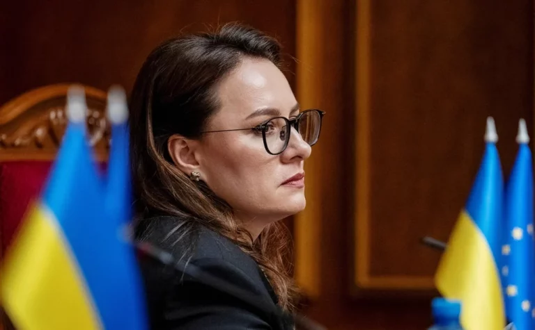 Украинский режим объявил о перестановках. Паника в Киеве нарастает