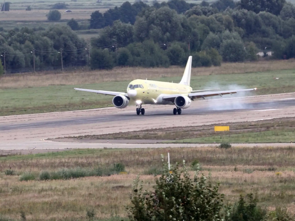 Первый полностью импортозамещённый МС-21-310 совершил полёт