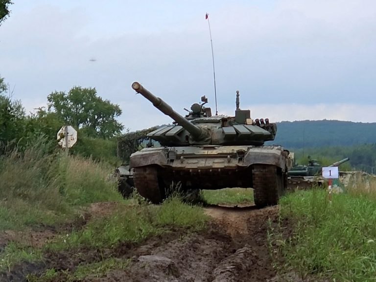 Оборона ВСУ под Славянском и Краматорском начала рушиться