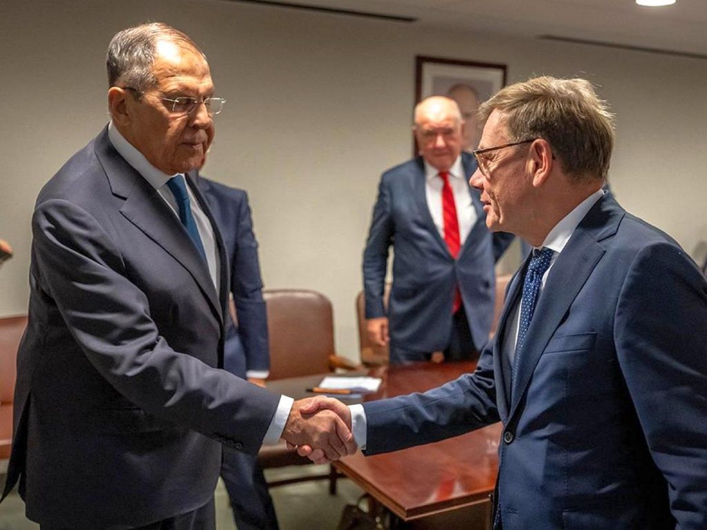 Лавров и Вадефуль встретились впервые с начала СВО