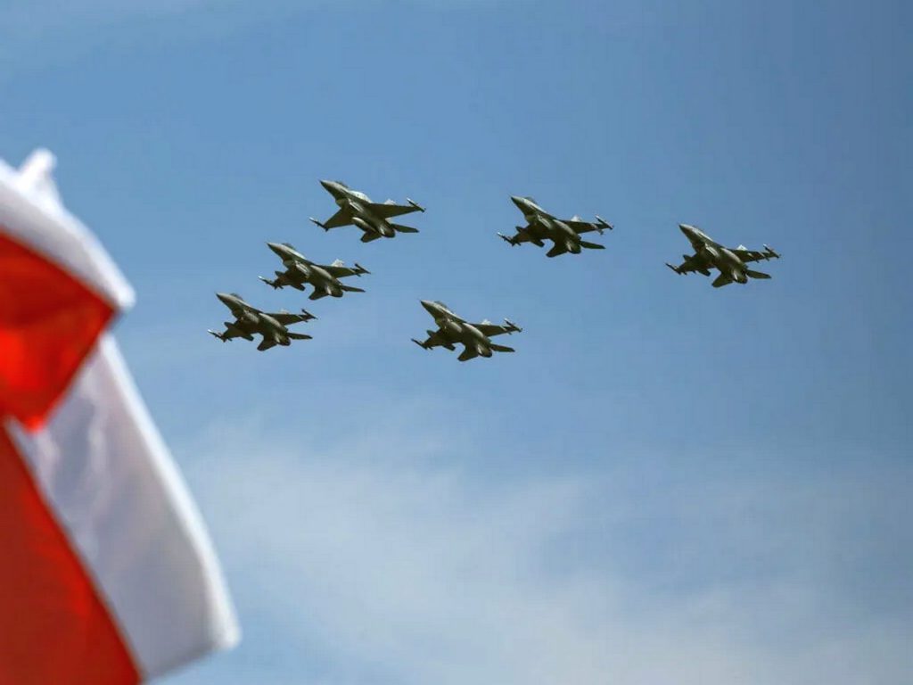 Алжирские военные самолёты вновь пересекли воздушное пространство Польши